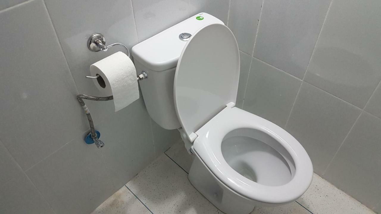 Hotel Nice 06 미델트 외부 사진
