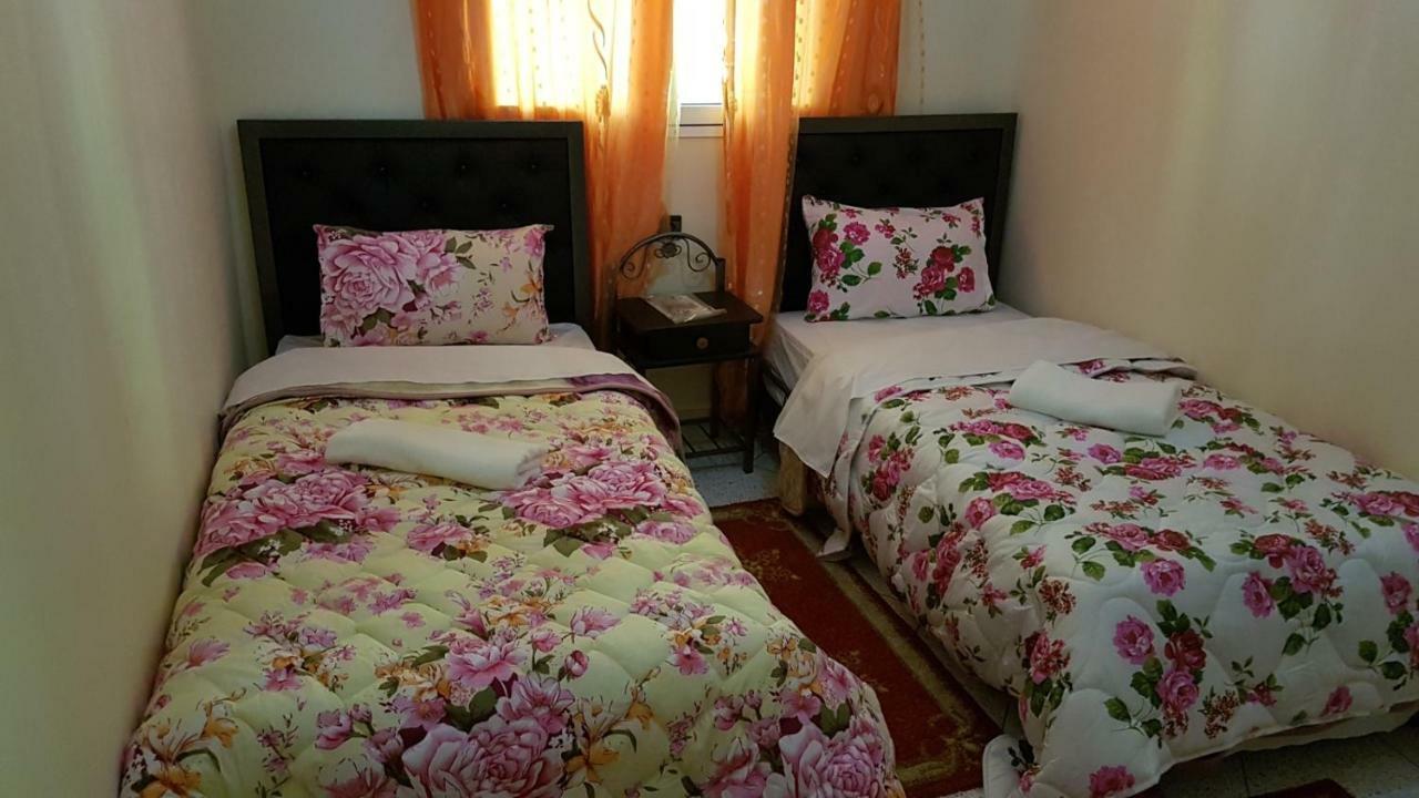 Hotel Nice 06 미델트 외부 사진