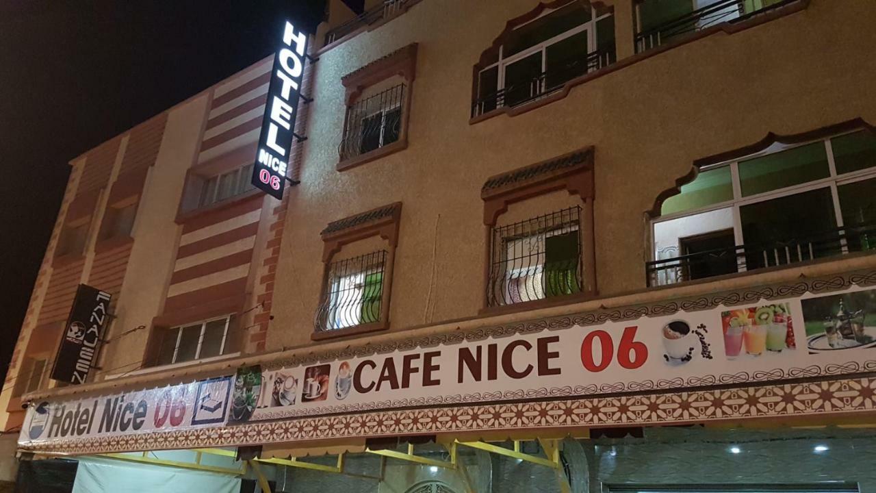 Hotel Nice 06 미델트 외부 사진