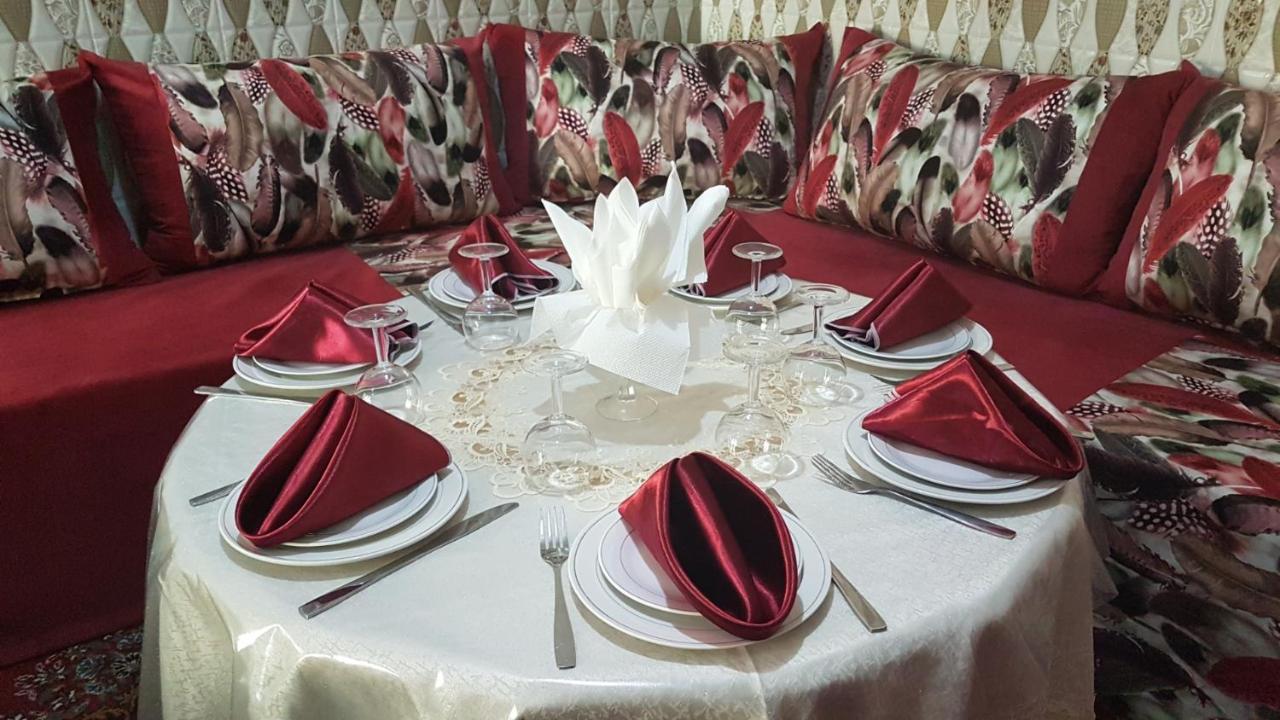 Hotel Nice 06 미델트 외부 사진