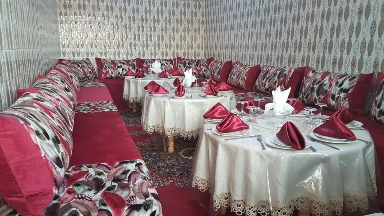 Hotel Nice 06 미델트 외부 사진