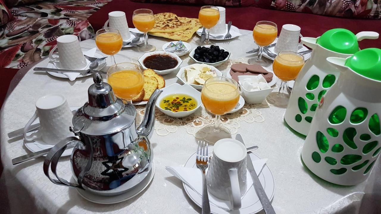Hotel Nice 06 미델트 외부 사진
